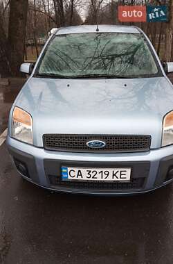 Хэтчбек Ford Fusion 2007 в 