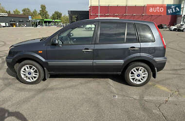 Хэтчбек Ford Fusion 2008 в Киеве