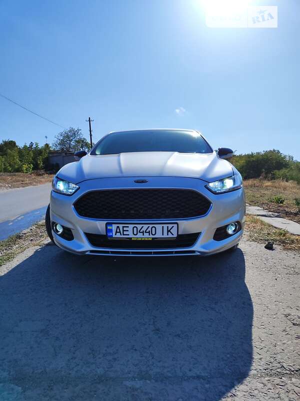 Седан Ford Fusion 2012 в Дніпрі