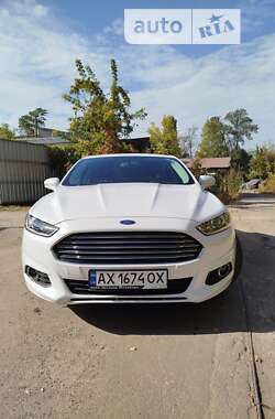 Седан Ford Fusion 2016 в Харкові