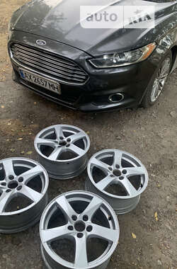 Седан Ford Fusion 2014 в Перещепине