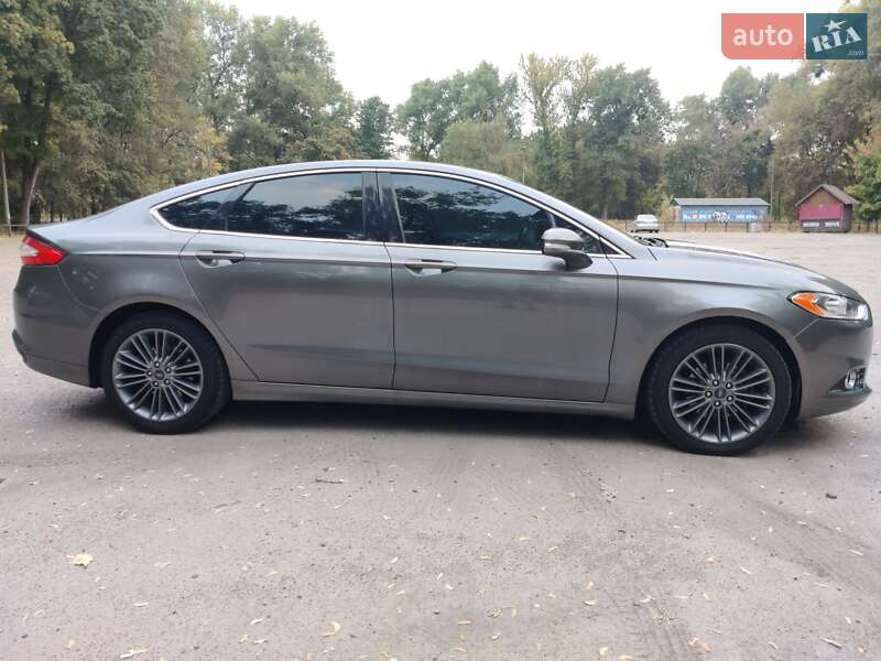 Седан Ford Fusion 2014 в Сумах