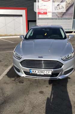 Седан Ford Fusion 2013 в Полтаві