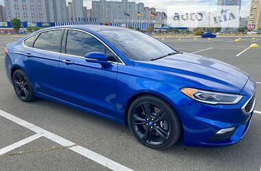 Седан Ford Fusion 2016 в Киеве