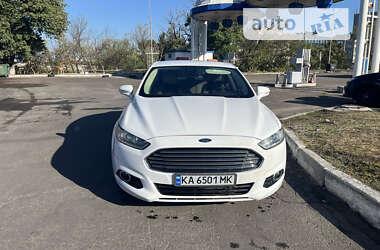 Седан Ford Fusion 2013 в Києві