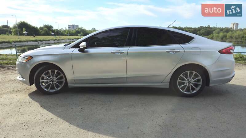 Седан Ford Fusion 2017 в Івано-Франківську