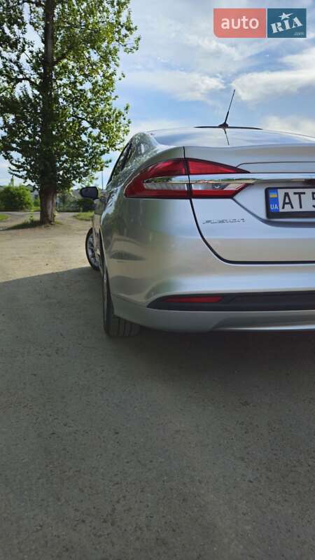 Седан Ford Fusion 2017 в Івано-Франківську