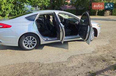 Седан Ford Fusion 2017 в Івано-Франківську