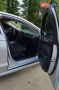 Седан Ford Fusion 2017 в Івано-Франківську