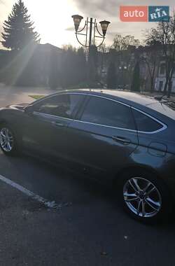 Седан Ford Fusion 2015 в Могилів-Подільському