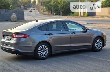 Седан Ford Fusion 2012 в Чернигове