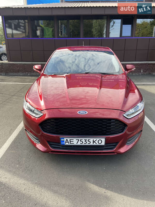 Ford Fusion 2015