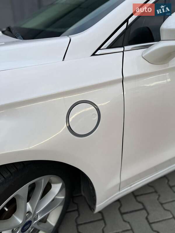 Седан Ford Fusion 2019 в Ивано-Франковске