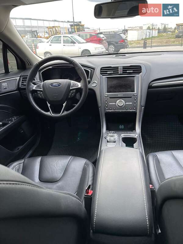 Седан Ford Fusion 2019 в Ивано-Франковске