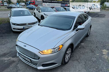 Седан Ford Fusion 2014 в Киеве