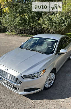 Седан Ford Fusion 2015 в Одесі