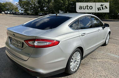 Седан Ford Fusion 2015 в Одесі