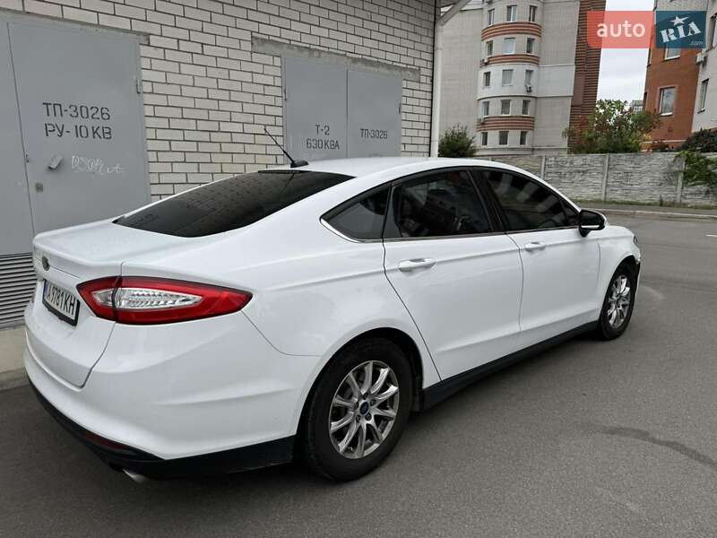Седан Ford Fusion 2016 в Киеве