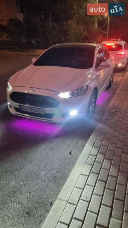Седан Ford Fusion 2014 в Києві