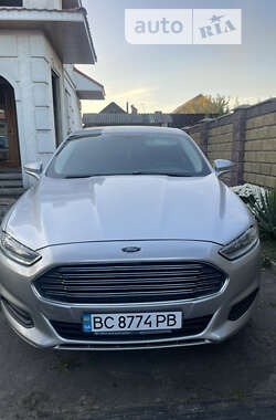 Седан Ford Fusion 2014 в Червонограде