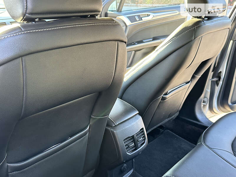 Седан Ford Fusion 2017 в Днепре