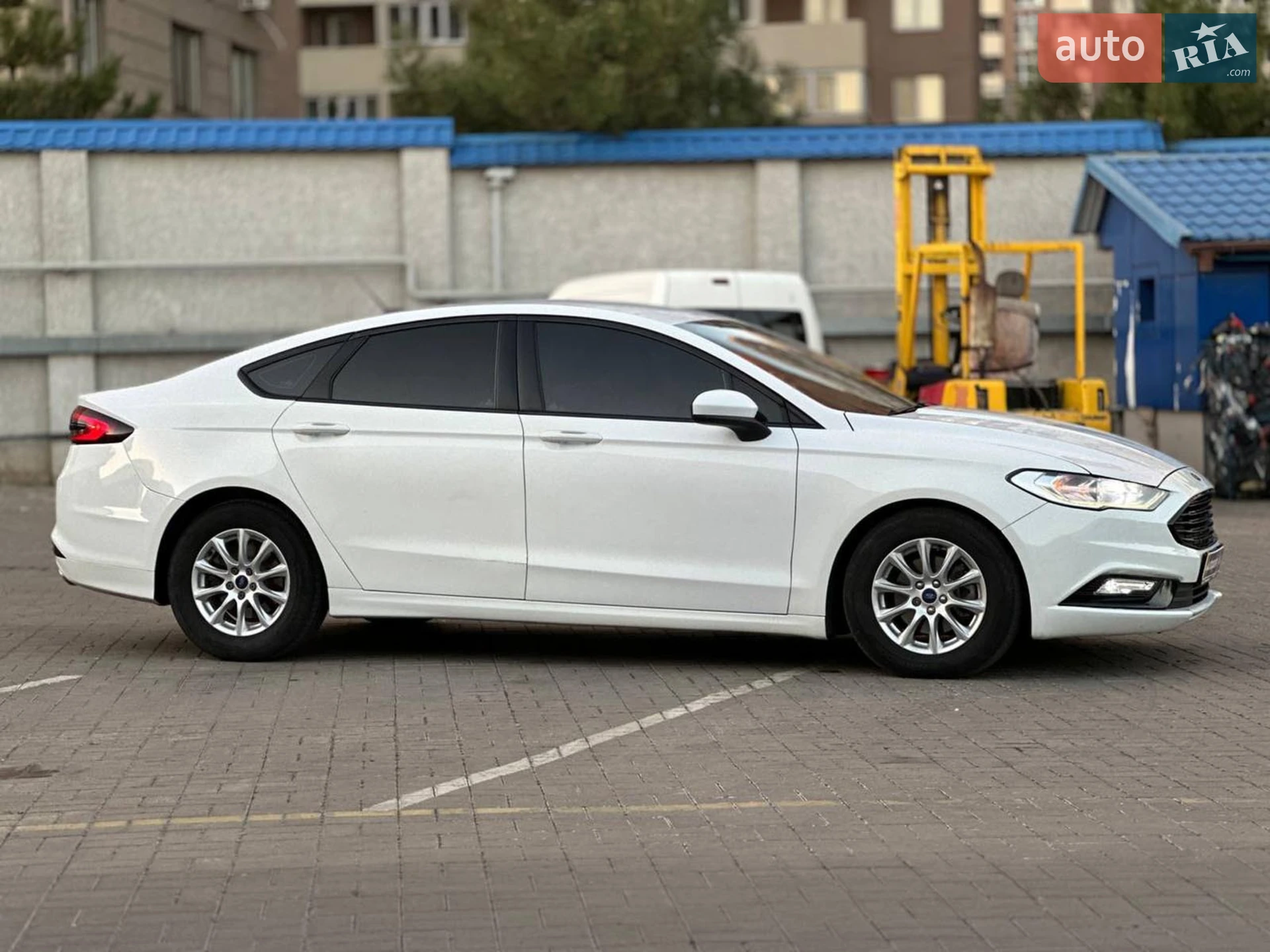 2016 Ford Fusion - мініатюра 11