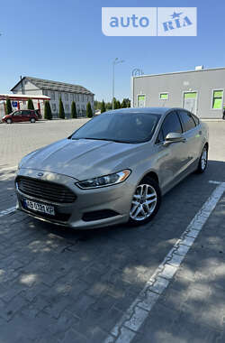 Седан Ford Fusion 2015 в Вінниці