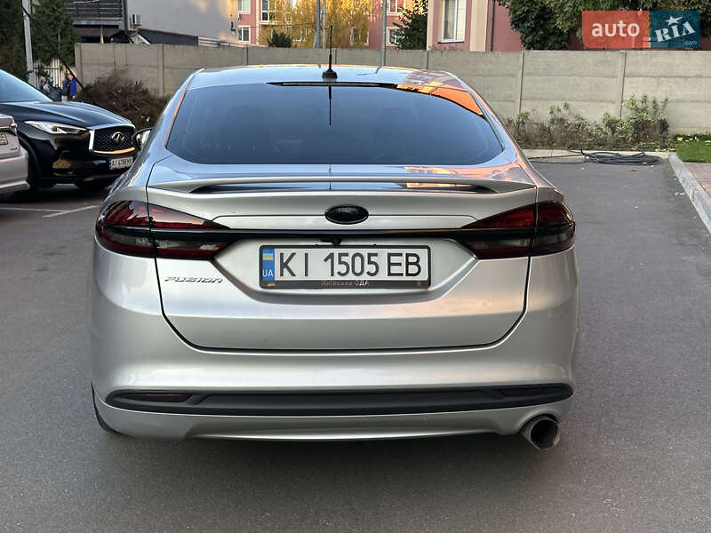 Седан Ford Fusion 2016 в Киеве фото 9 Седан Ford Fusion 2016 в Киеве