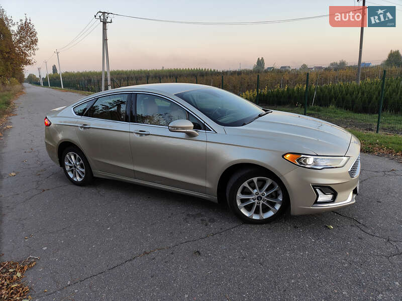 Седан Ford Fusion 2019 в Белой Церкви