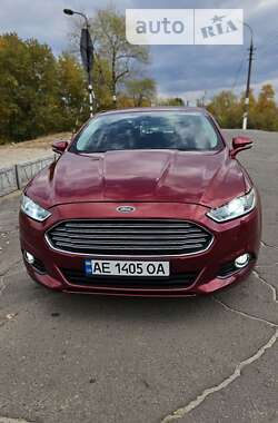 Седан Ford Fusion 2013 в Кам'янському