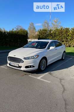 Седан Ford Fusion 2014 в Києві