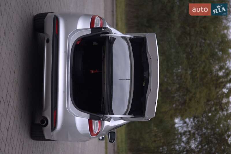 Седан Ford Fusion 2015 в Львове