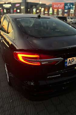 Седан Ford Fusion 2019 в 