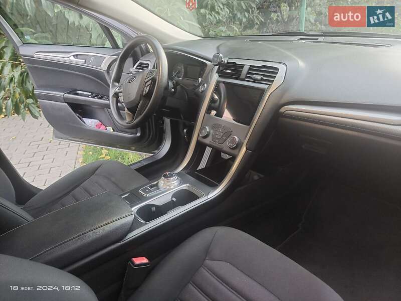Седан Ford Fusion 2016 в Луцке