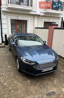 Седан Ford Fusion 2018 в Львове