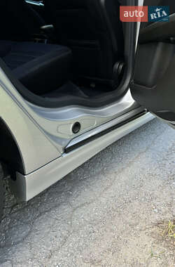 Седан Ford Fusion 2013 в 
