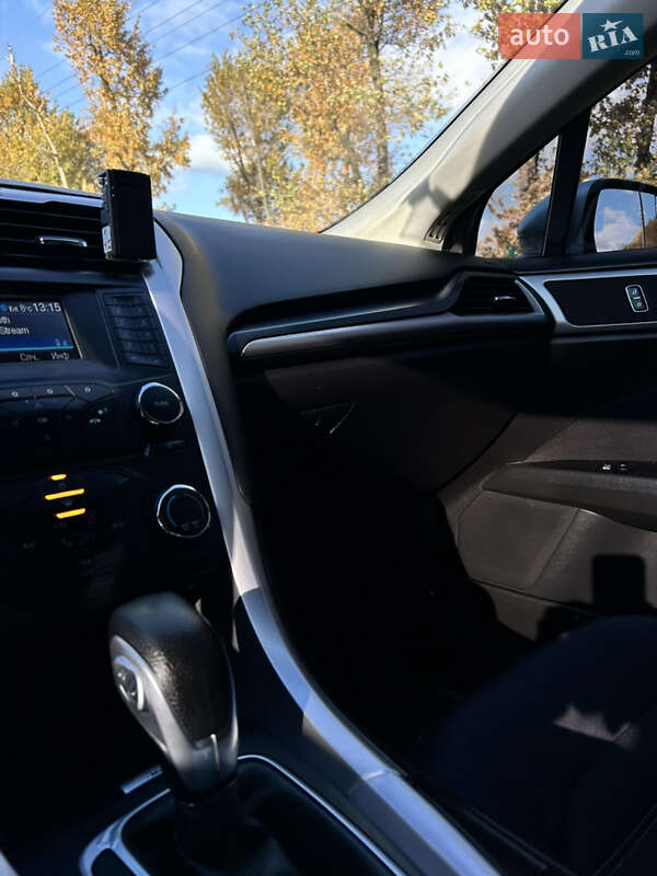 Седан Ford Fusion 2013 в Броварах