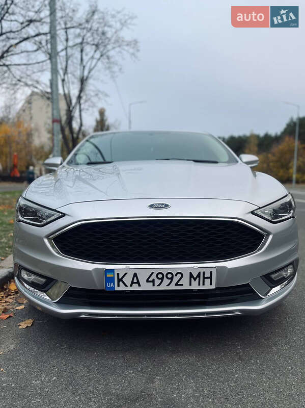 Ford Fusion 2018