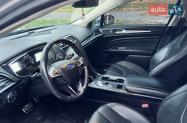 Седан Ford Fusion 2018 в Киеве