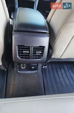 Седан Ford Fusion 2018 в 