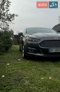 Седан Ford Fusion 2014 в Жидачові