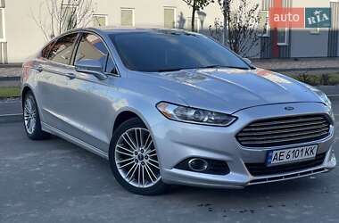 Седан Ford Fusion 2013 в Дніпрі