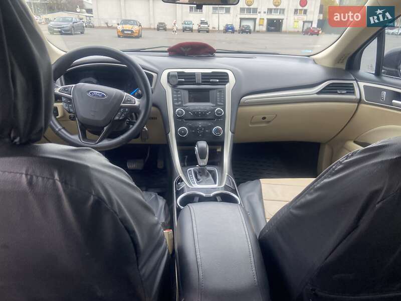 Седан Ford Fusion 2015 в Броварах