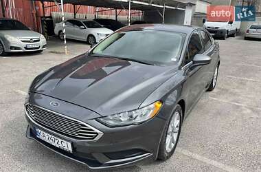 Седан Ford Fusion 2016 в 