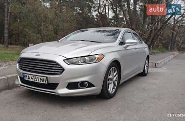 Седан Ford Fusion 2016 в Києві