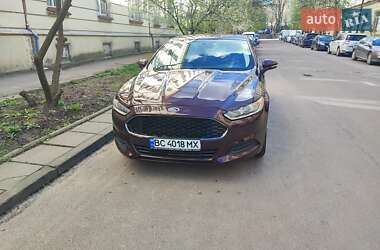 Седан Ford Fusion 2012 в Львові