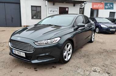 Седан Ford Fusion 2015 в Чернігові