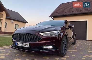 Седан Ford Fusion 2016 в Львові