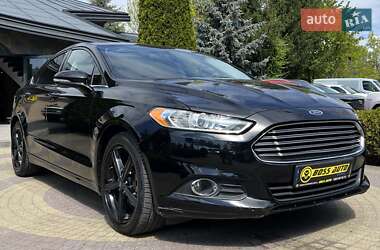 Седан Ford Fusion 2016 в Львові