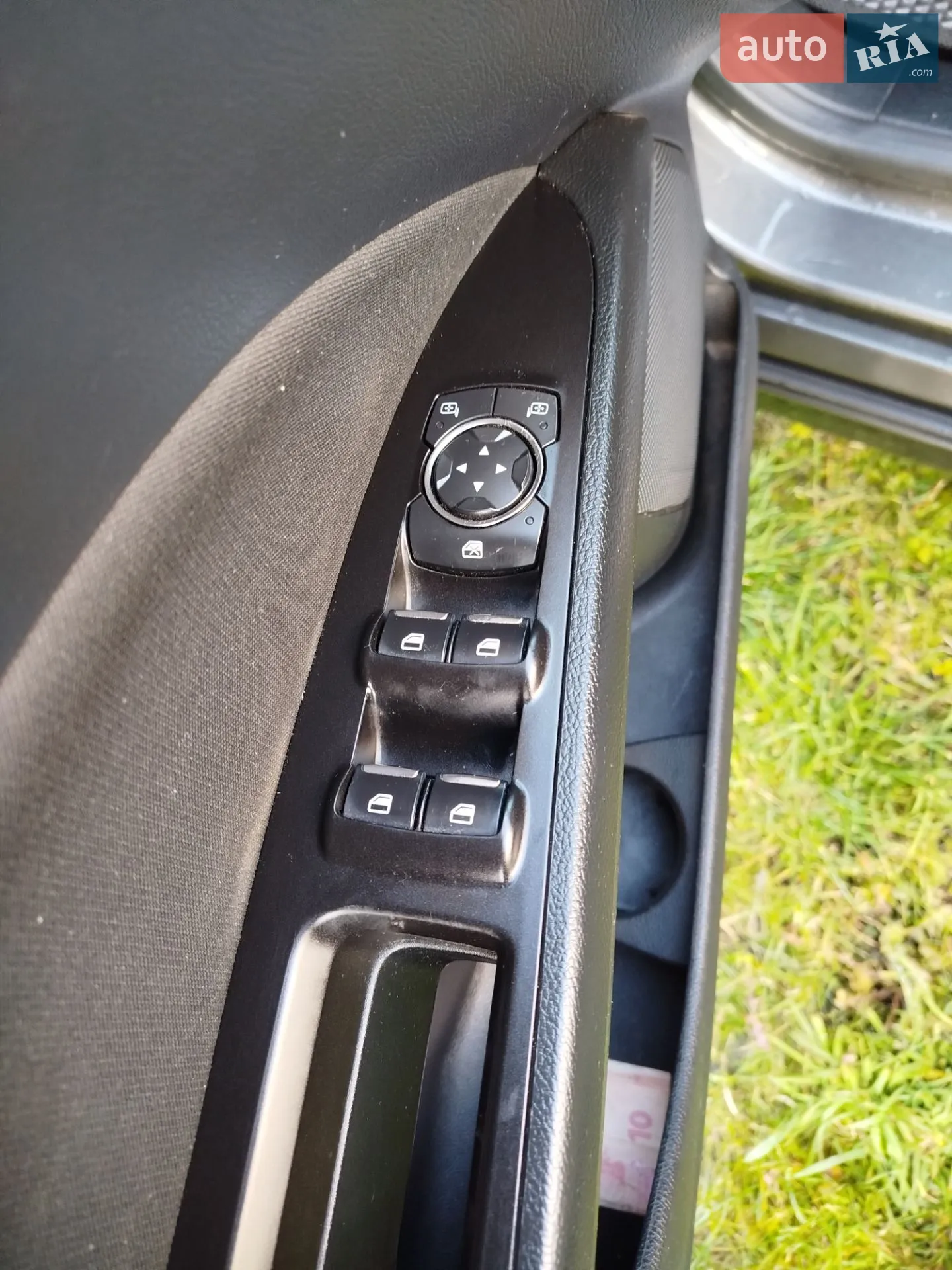 2017 Ford Fusion - мініатюра 10